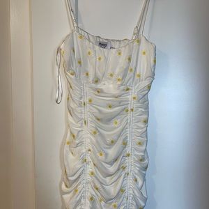Princess Polly white sunflower dress size 8